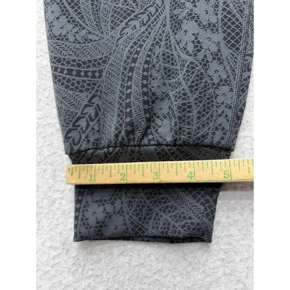 Athleta Salutation Textured Jogger Pants Womens M Petite Gray Paisley Stretch Yo - Picture 7 of 14